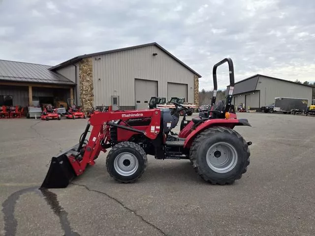 new Other Trailers Mahindra  for sale, in Chippewa Falls, WI Thumbnail 6
