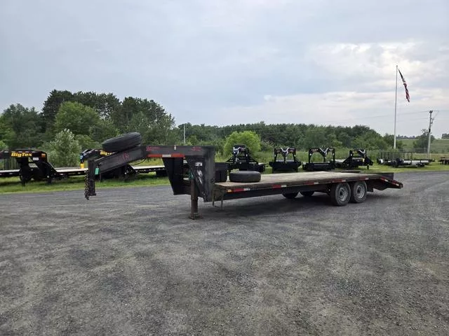 1995 Better Built 101" x 25' Gooseneck Trailer 7k axles 