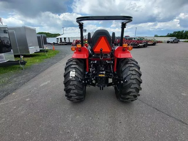 new Other Trailers Mahindra  for sale, in Chippewa Falls, WI Thumbnail 4