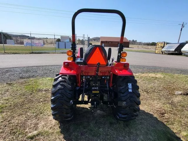 new Other Trailers Mahindra  for sale, in Chippewa Falls, WI Thumbnail 8