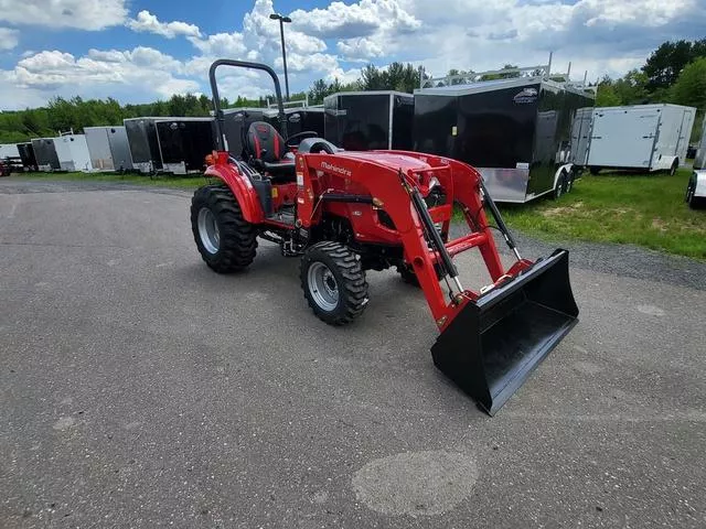 new Other Trailers Mahindra  for sale, in Chippewa Falls, WI Thumbnail 7