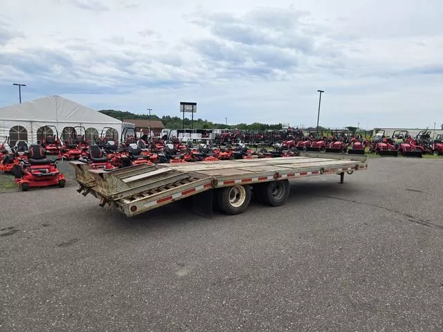 used Equipment / Flatbed Trailers Interstate  for sale, in Chippewa Falls, WI Thumbnail 3