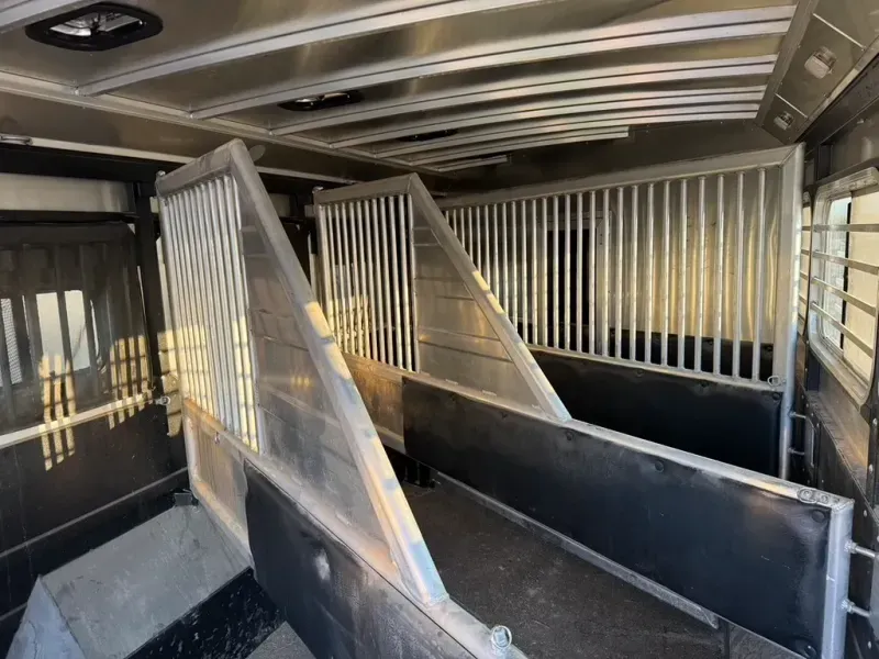 used Horse Trailers Logan Coach Trailers  for sale, in Marsing, ID Thumbnail 12