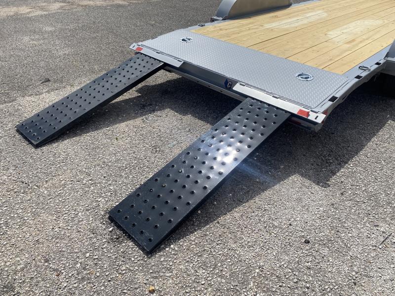 new Car Haulers / Racing Trailers Diamond C Trailers  for sale, in Memphis, TN Thumbnail 4