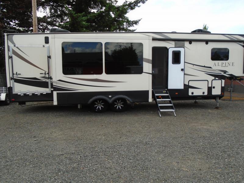 2018 Keystone RV ALPINBE 3900 RE TOY HAULER Enclosed Cargo Trailer 2018 Keystone RV ALPINBE 3900 RE TOY HAULER Enclosed Cargo Trailer