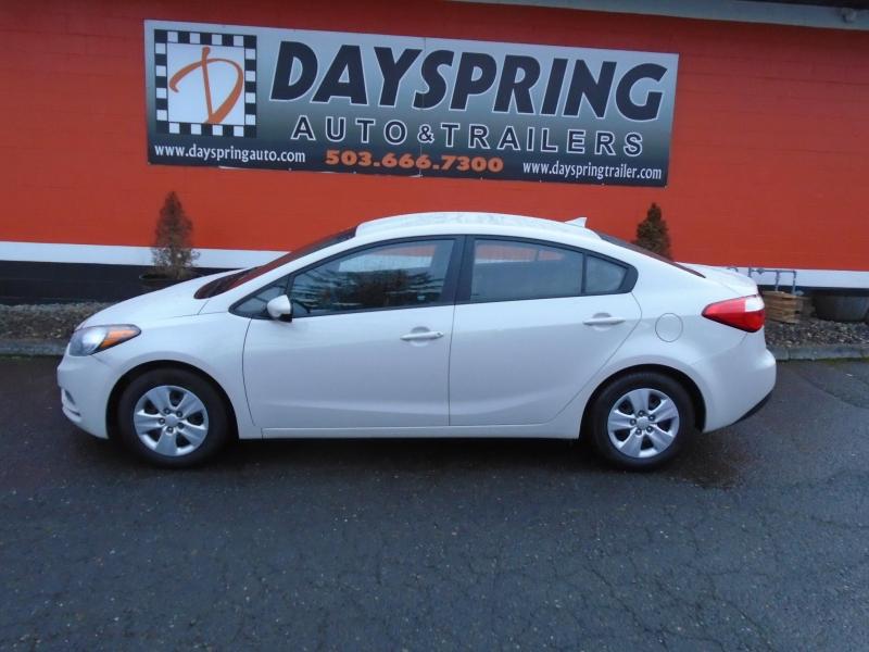 2015 Kia FORTE LX Car LOW MILES 2015 Kia FORTE LX Car LOW MILES