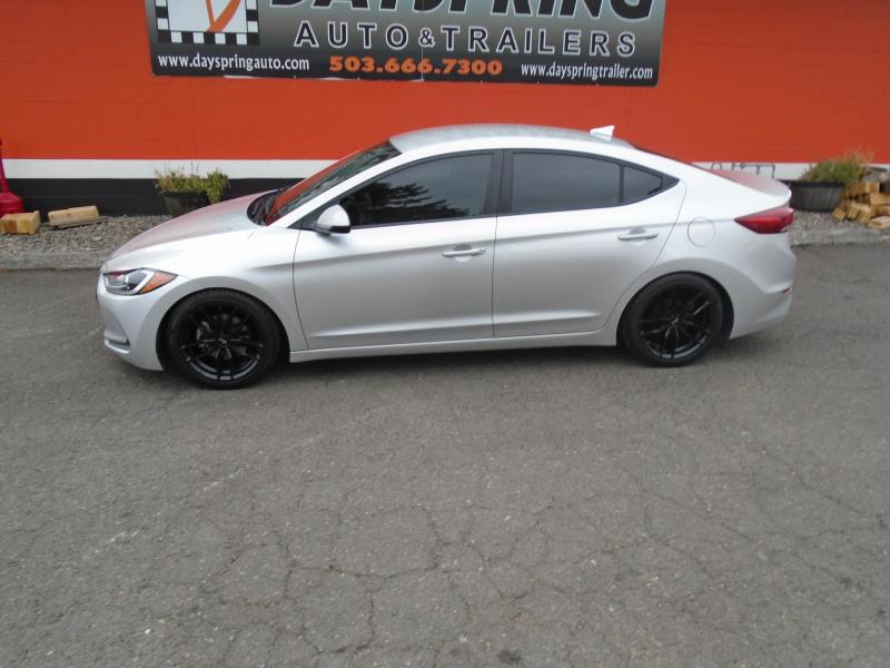 2017 Hyundai ELANTRA SE Car 2017 Hyundai ELANTRA SE Car