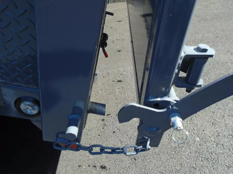 new Dump Trailers Versatile  for sale, in Gresham, OR Thumbnail 17