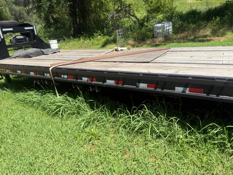used Equipment / Flatbed Trailers Big Tex Trailers  for sale, in Marysville, CA Thumbnail 3