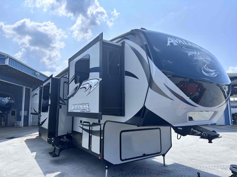 2024 Keystone RV 311RD Montana High Country Fifth Wheel RV for Sale in Mayfield, KY Tent