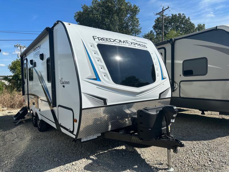 2021 Coachmen 192RBS Freedom Express Ultra Lite Travel Trailer 2021 Coachmen 192RBS Freedom Express Ultra Lite Travel Trailer