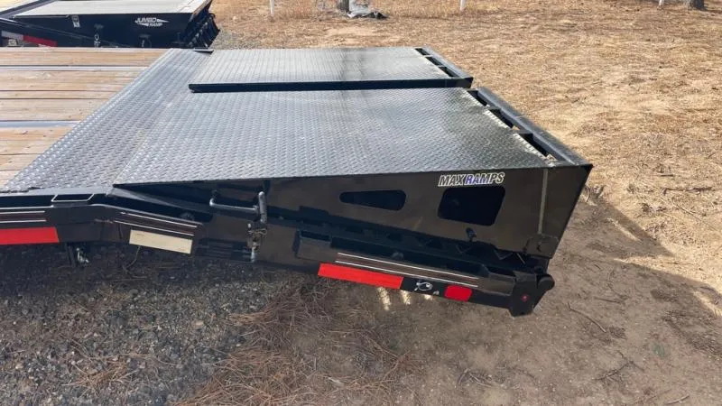 used Equipment / Flatbed Trailers Diamond C Trailers  for sale, in Cheyenne, WY Thumbnail 3