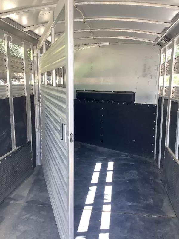 used Stock / Stock Combo Trailers Platinum Coach  for sale, in Murrieta, CA Thumbnail 4