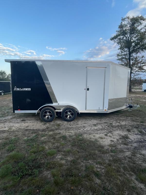 2022 Look Trailers 7 x 19 Snowmobile Trailer 2022 Look Trailers 7 x 19 Snowmobile Trailer