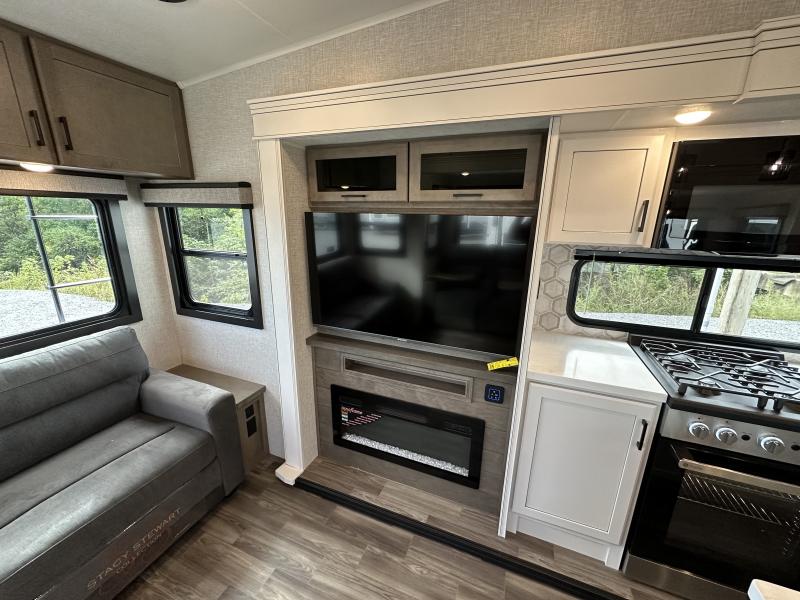 new Fifth Wheel Trailers Jayco Eagle for sale, in Mayfield, KY Thumbnail 13