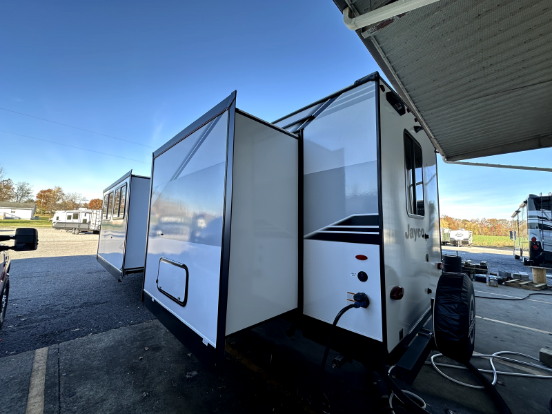 new Travel Trailers Jayco Jay Flight SLX for sale, in Mayfield, KY Thumbnail 3