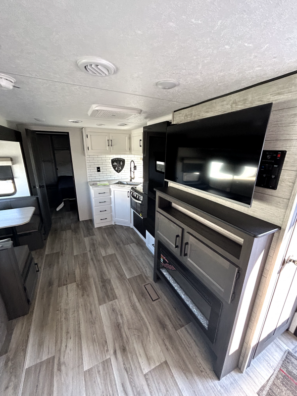 new Travel Trailers Venture Stratus for sale, in Paducah, KY Thumbnail 7