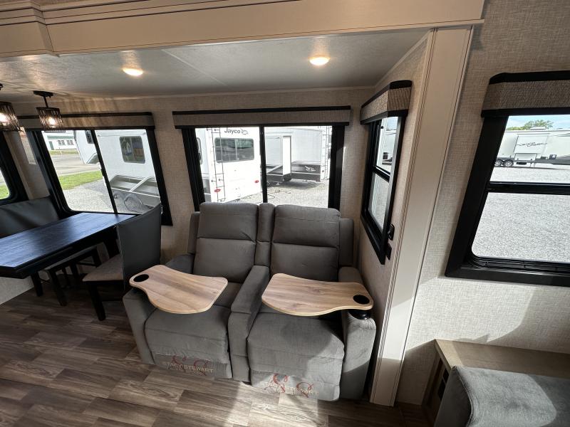 new Fifth Wheel Trailers Jayco Eagle for sale, in Mayfield, KY Thumbnail 15