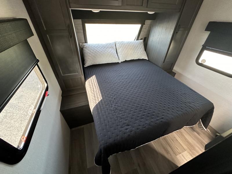 new Travel Trailers Venture SportTrek for sale, in Paducah, KY Thumbnail 6