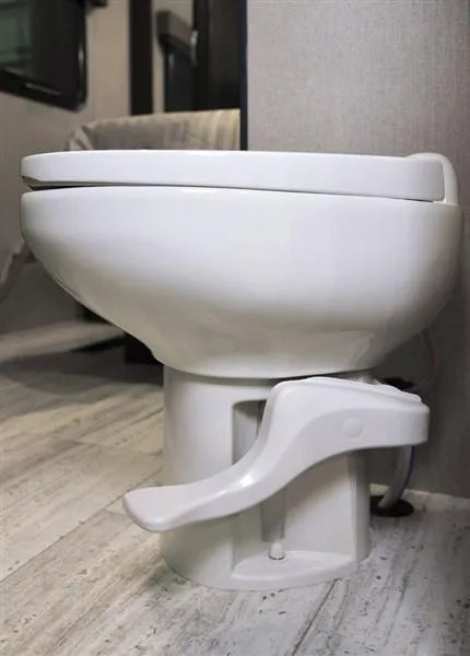 used Travel Trailers Grand Design RV Imagine for sale, in Mayfield, KY Thumbnail 16