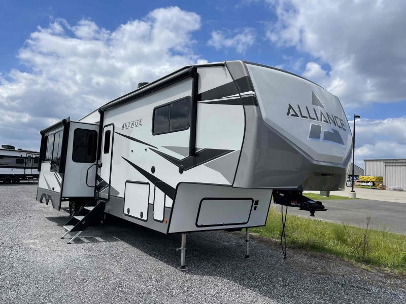 2022 Alliance RV Avenue 36 BRM Fifth Wheel Youngblood's RV RVs, Travel Trailers & Fifth Wheels