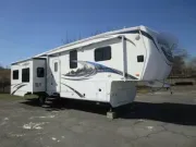 2010 Heartland 3610RE 