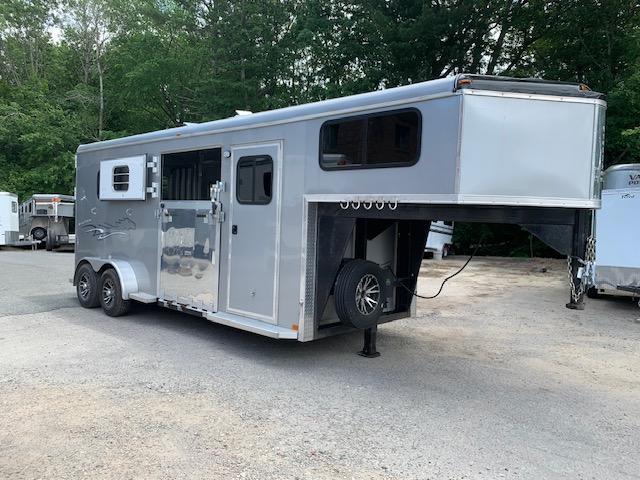 2021 Homesteader Trailers 2&1 gn Horse Trailer 2021 Homesteader Trailers 2&1 gn Horse Trailer