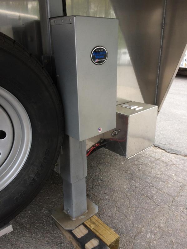 new Horse Trailers Sundowner Trailers  for sale, in Medfield, MA Thumbnail 5