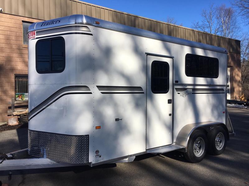 2021 Kingston Trailers Inc. 2h Endurance D/Room Horse Trailer 2021 Kingston Trailers Inc. 2h Endurance D/Room Horse Trailer