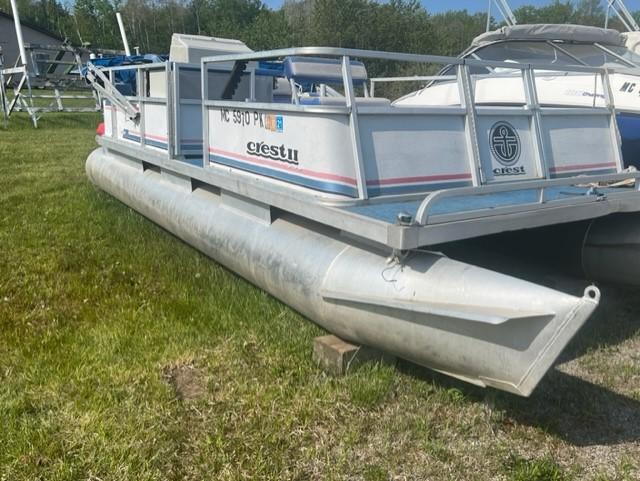 1991 Crest 16' Pontoon Boat 1991 Crest 16' Pontoon Boat