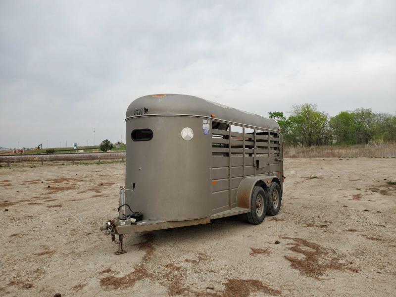 2007 CM TRAILERUSEDINVENTORY Livestock Trailer 2007 CM TRAILERUSEDINVENTORY Livestock Trailer