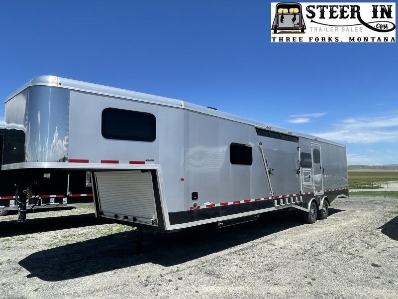 2019 Logan Coach 35' H2 Package Zbroz Snowmobile Trailer 2019 Logan Coach 35' H2 Package Zbroz Snowmobile Trailer