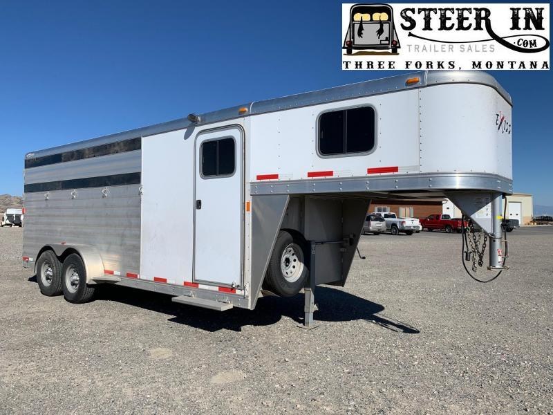 2015 Exiss 4H GN Horse Trailer 2015 Exiss 4H GN Horse Trailer