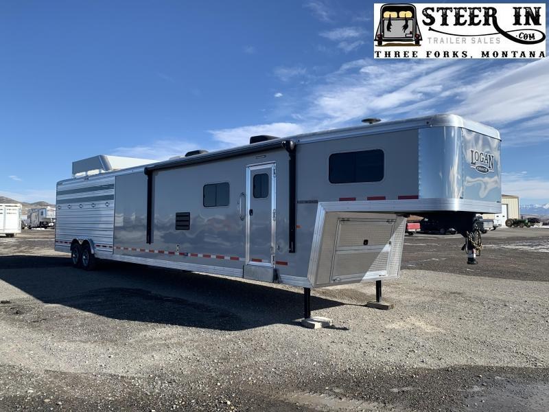2019 Logan Coach 815 PLATINUM Stock/Combo 2019 Logan Coach 815 PLATINUM Stock/Combo