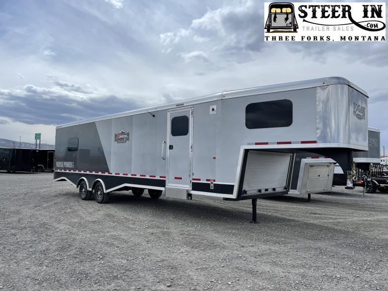 2022 Logan 31' GN HorsePower Zbroz Edition SPRING CHECK PKG 2022 Logan 31' GN HorsePower Zbroz Edition SPRING CHECK PKG