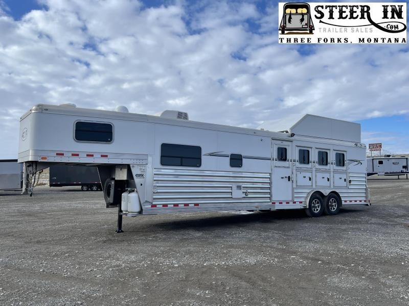 2017 4Star Trailers 4H LQ Horse Trailer 2017 4Star Trailers 4H LQ Horse Trailer