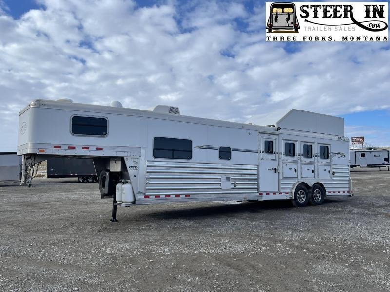 2017 4Star Trailers 4H LQ Horse Trailer 2017 4Star Trailers 4H LQ Horse Trailer