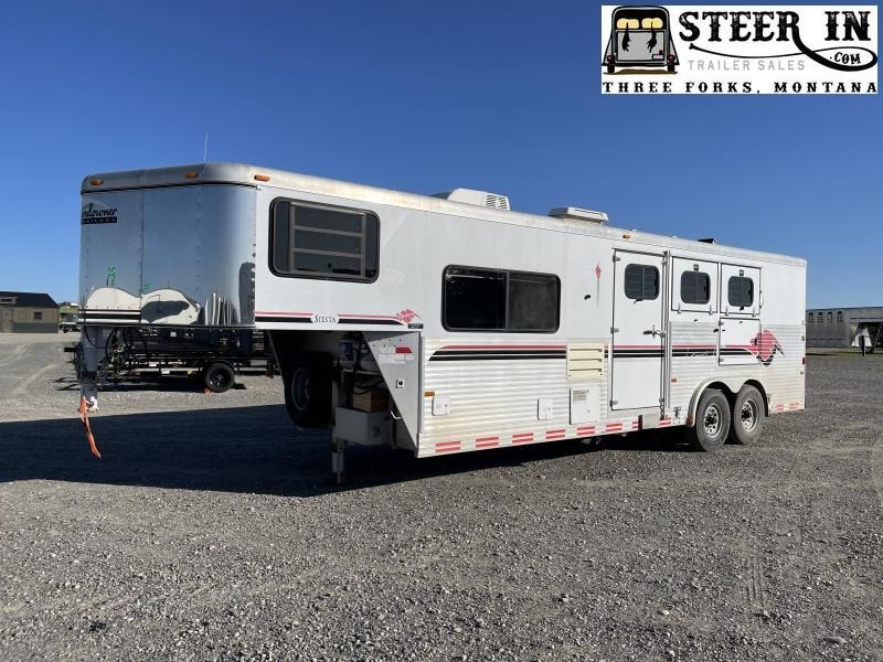 1999 Sundowner Trailers SIESTA Horse Trailer 1999 Sundowner Trailers SIESTA Horse Trailer