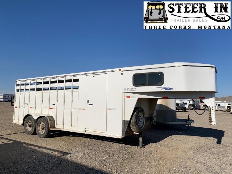 1999 Titan 20' STOCK/COMBO Livestock Trailer 1999 Titan 20' STOCK/COMBO Livestock Trailer