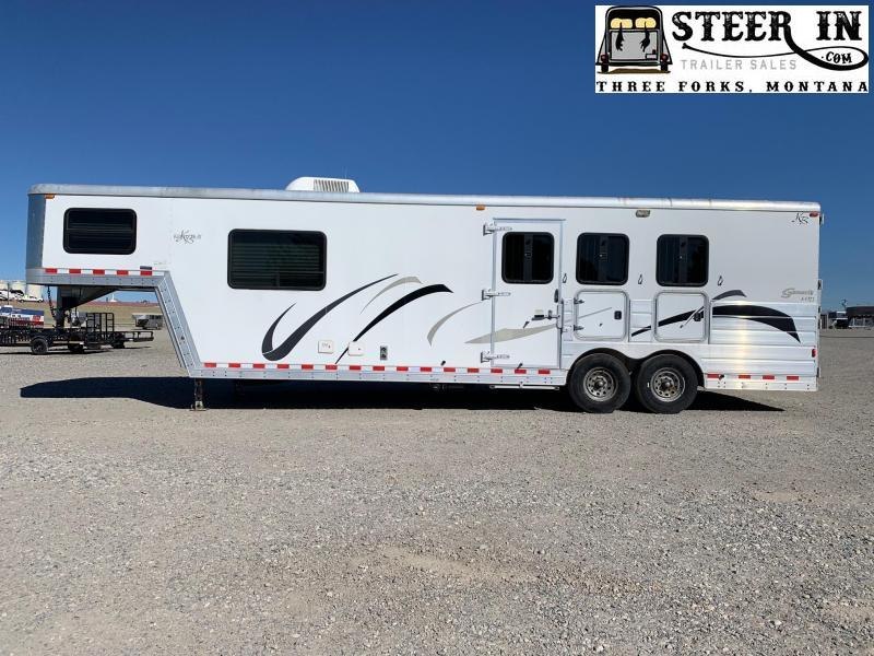 2005 Kiefer Built 3H LQ Horse Trailer 2005 Kiefer Built 3H LQ Horse Trailer