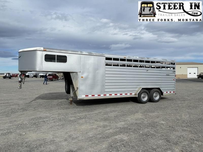 2004 Logan 20' Stock/Combo Livestock Trailer 2004 Logan 20' Stock/Combo Livestock Trailer