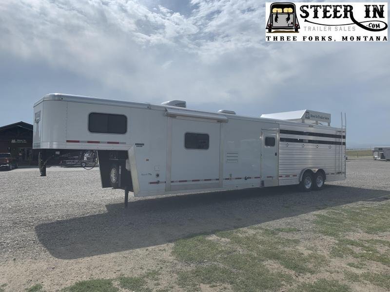 2019 Logan Coach LIMITED 812 16 COMBO VR TOUR 2019 Logan Coach LIMITED 812 16 COMBO VR TOUR
