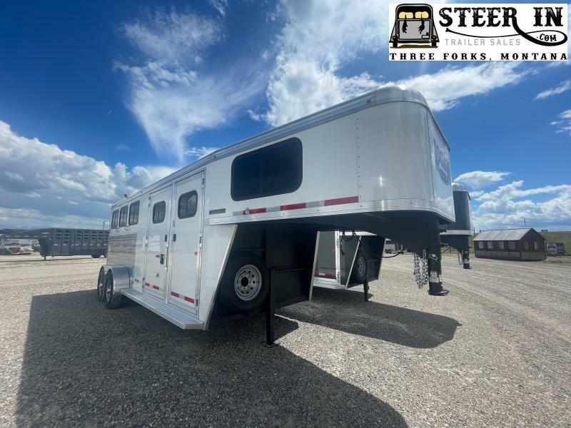 2023 Logan Coach BULLSEYE 4H Horse Trailer Steer In Trailer Sales