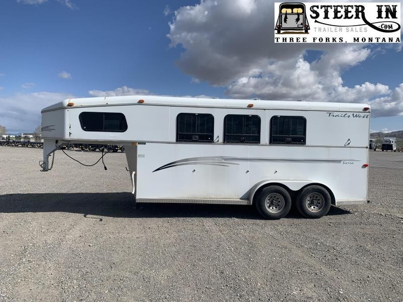 1998 Trails West 3H Sierra Horse Trailer 1998 Trails West 3H Sierra Horse Trailer