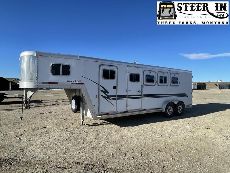 2000 Exiss 4H GN Horse Trailer 2000 Exiss 4H GN Horse Trailer