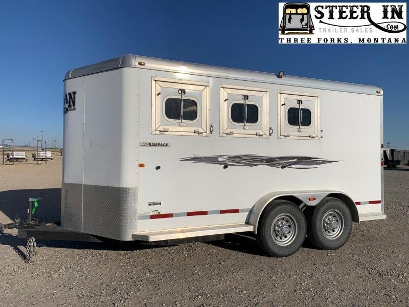 2015 Logan Rampage 3H BP Horse Trailer 2015 Logan Rampage 3H BP Horse Trailer
