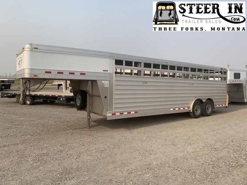 2012 4-Star 24' DEMO Stock/Livestock Trailer 2012 4-Star 24' DEMO Stock/Livestock Trailer