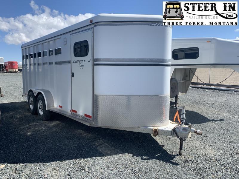 1999 Circle J Trailers 4 Horse Trailer 1999 Circle J Trailers 4 Horse Trailer