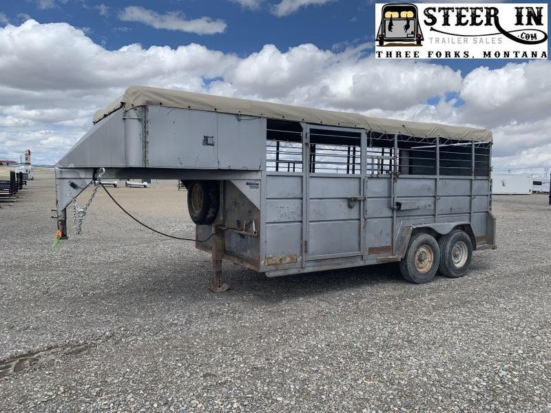 1993 16' Stock Trailer - Tarp Top 1993 16' Stock Trailer - Tarp Top