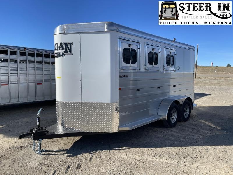 2022 Logan BULLSEYE 3H BP Horse Trailer 2022 Logan BULLSEYE 3H BP Horse Trailer